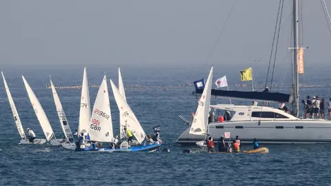 阿瑙进球后怒骂阿利奥夫斯基母亲，场面火爆