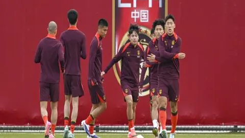 大乐透期号专家精准推荐，质合分析前区十码助胜